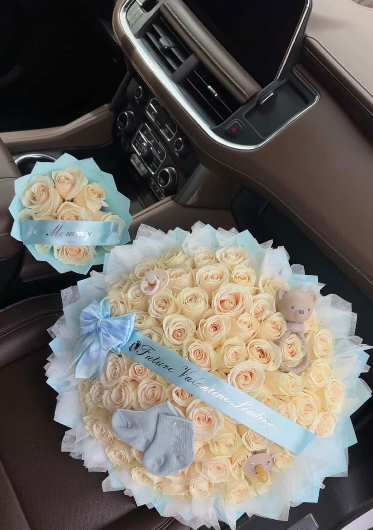 Baby Bouquet & Gift (Large)