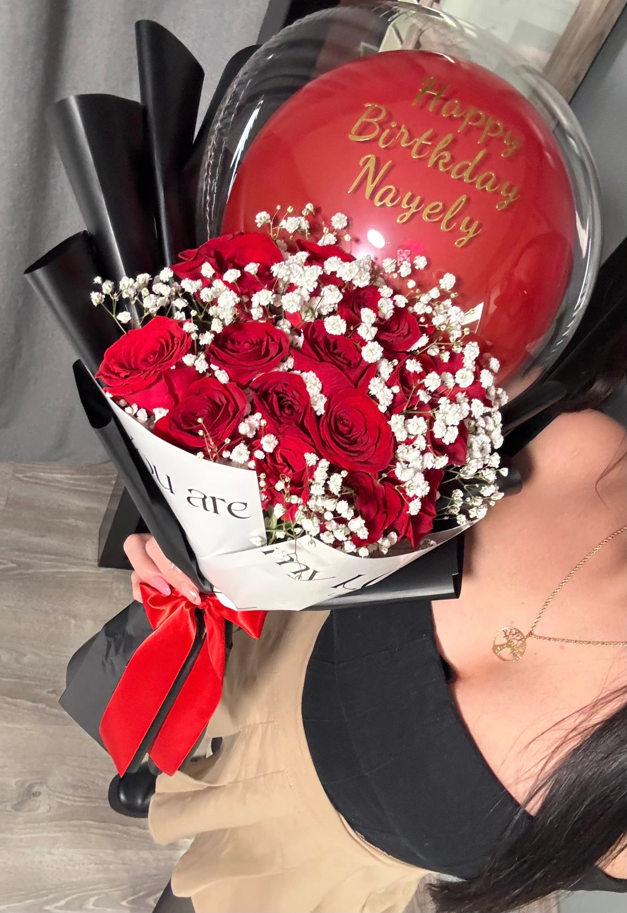 Roses & Balloon
